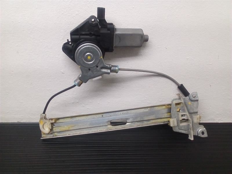 01-07 Ford Escape Rear Left Driver Power Window Regulator OEM 6L8Z-7827001-BA