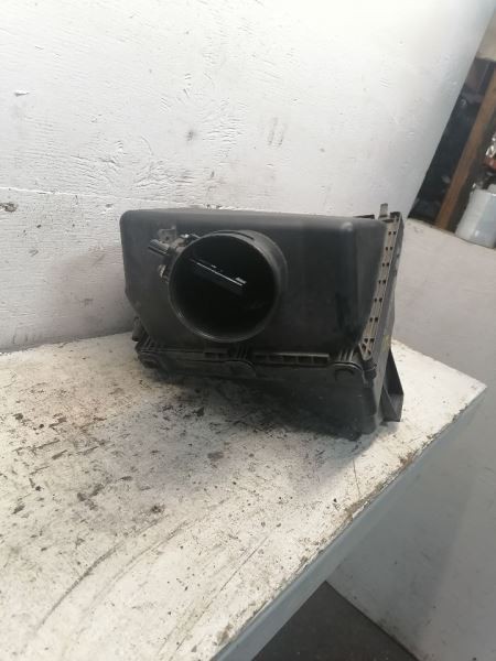 Air Cleaner Fits 04-06 INFINITI QX56 793985