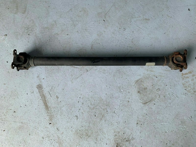01 02 03 04 05 06 BMW 330XI 325I E46 FRONT TRANSFER CASE DRIVESHAFTOEM