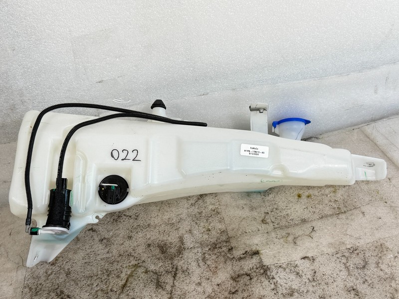 2021-2025 FORD BRONCO SPORT FRONT WINDSHIELD WASHER RESERVOIR TANK BOTTLE OEM