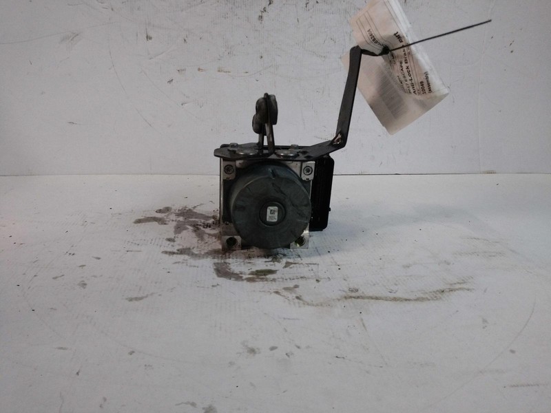 2017 Ford Escape ABS Pump and Motor Assembly OEM 641866 Grey 104K Mi