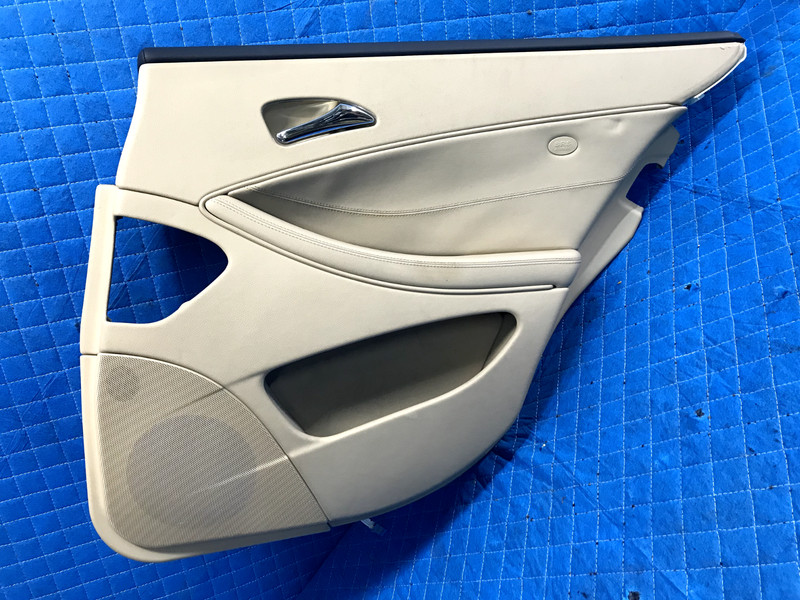 07-11 Mercedes W219 CLS550 Rear Right Passenger Interior Door Panel Beige OEM