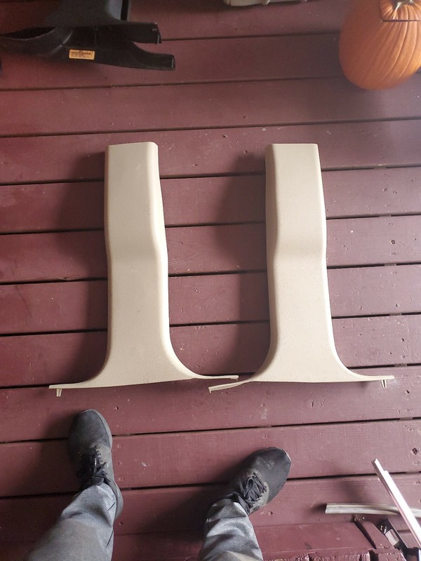 2007 - 2014 GMC YUKON Chevy SILVERADO B piller lower TRIM COVER PANEL OEM T5351B