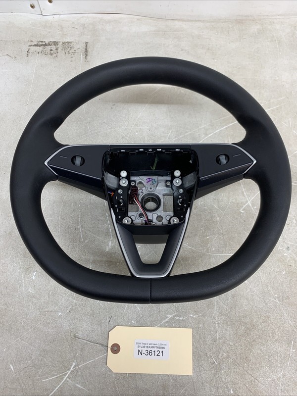 2024-2025 Tesla Model 3 Highland Steering Wheel OEM 1735339-70-E 36121 U23