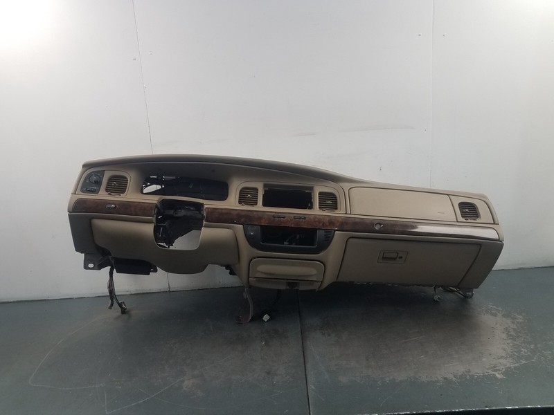2010 Grand Marquis / Crown Vic Victoria Dash Panel #2643 S7