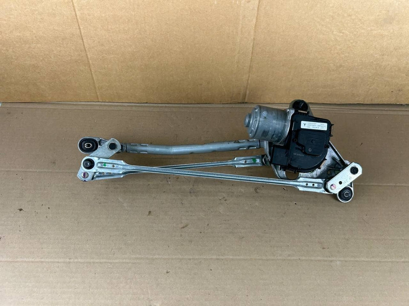 ✅ 2019-2023 Tesla Model 3 M3 Front Windshield Wiper Linkage & Motor 1076725-00-F