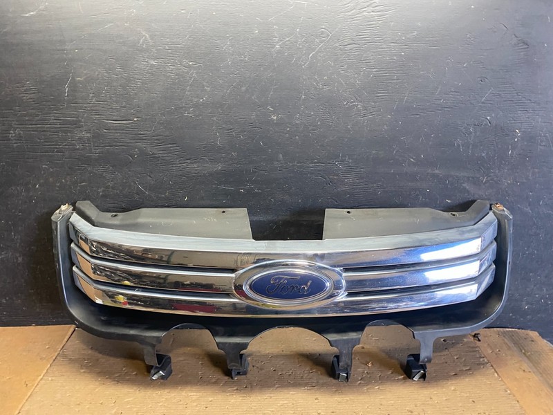 2006-2009 Ford Fusion Grill Grille With Emblem Upper Oem s3351 DG