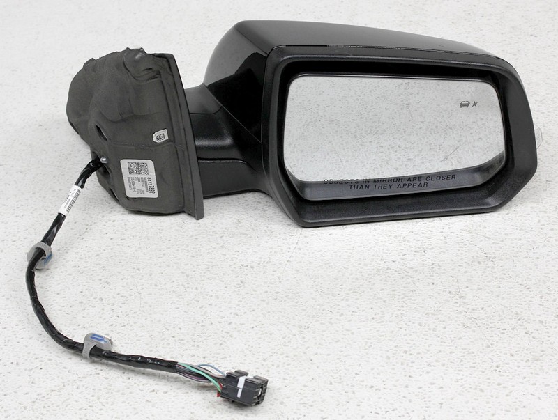 OEM Right Passenger Side Mirror For GMC Acadia Ebony Twilight 84737892 Scratches