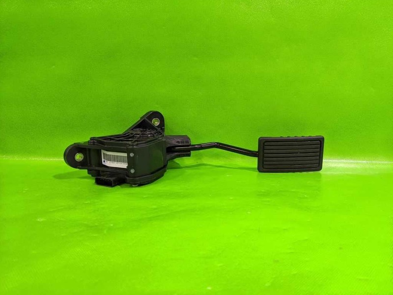 07-11 CR-V GAS ACCELERATOR PEDAL OEM 4271-15