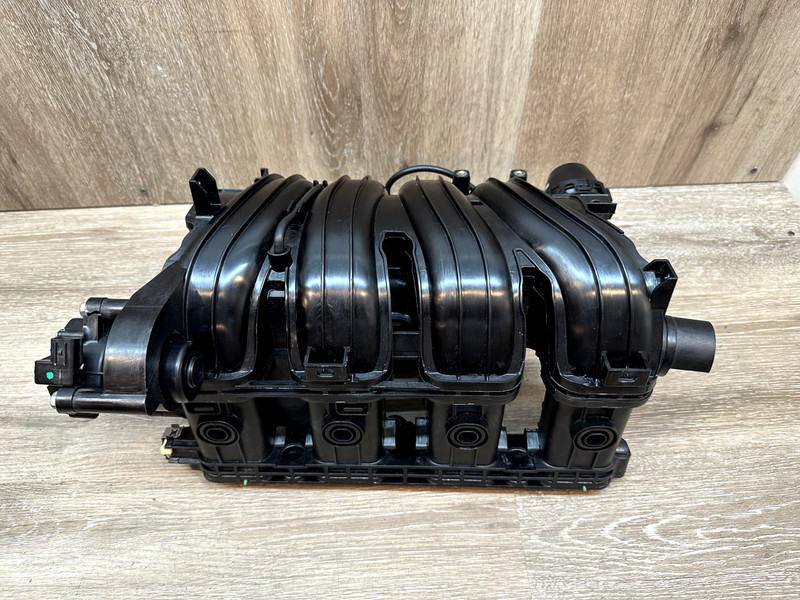 2015-21 HYUNDAI TUCSON INTAKE MANIFOLD ASSY OEM PART# 28310-20GA0