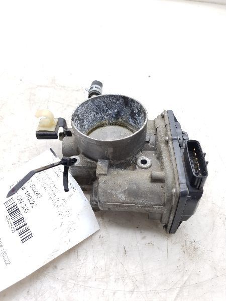 10-17 TOYOTA CAMRY 4CYL 2.5L ENGINE THROTTLE BODY ASSEMBLY
