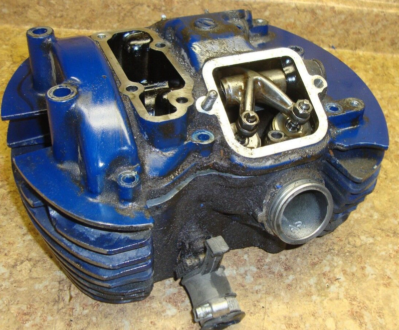 2005 Suzuki Boulevard VL800 VL 800 S50 M50 Engine Motor Rear Cylinder Head Cam