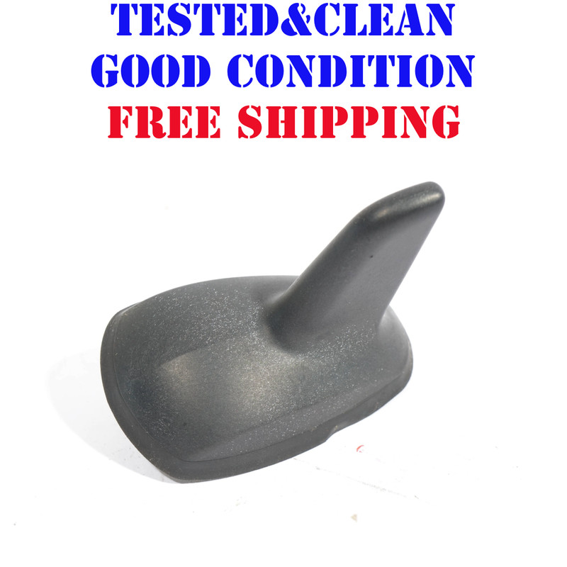 08 - 11 MERCEDES C300 W204 SHARK FIN RADIO ANTENNA 2048206275OEM