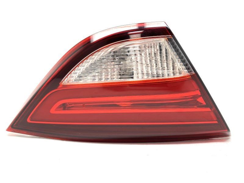 Left Driver Side Trunk Lid Mounted Tail Light Fits 2015-2017 Chrysler 200 81621