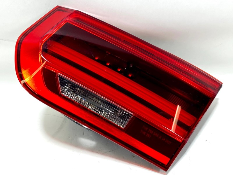16-18 BMW SERIES 3 320i F30 REAR RIGHT RH PASS SIDE INNER TAIL LIGHT LAMP OEM