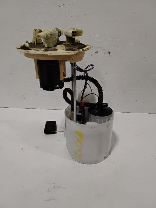 Fuel Pump Assembly Tank Mounted 2.7L Fits 21-25 FORD F150 PICKUP 3601644