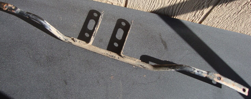 1990 Kawasaki Bayou KLF220 KLF 220 ATV Fender Mount Support Bar Mount Stay I11