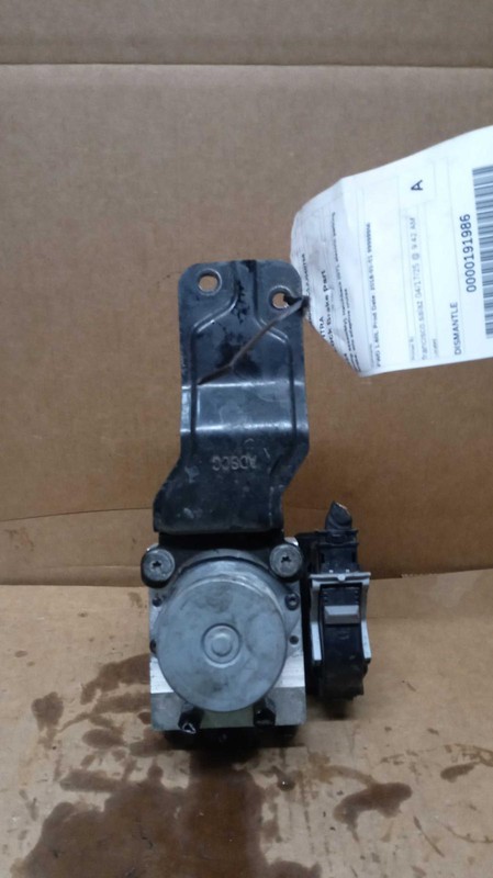 2018 Hyundai Elantra ABS Pump & Motor Assembly OEM 58920G3250 50K Miles