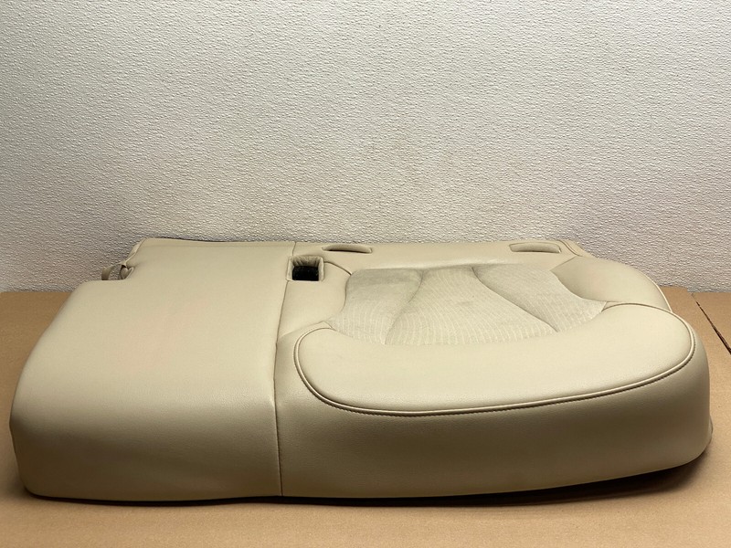 2016-2020 BUICK ENVISION REAR LEFT DRIVER SIDE LOWER SEAT CUSHION OEM LOT737