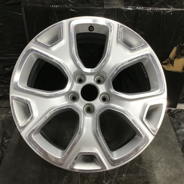 2015-2018 Jeep Renegade 9150 Wheel 18x7 5 Y Spoke Rim Silver Machined 5XA69MAAAA