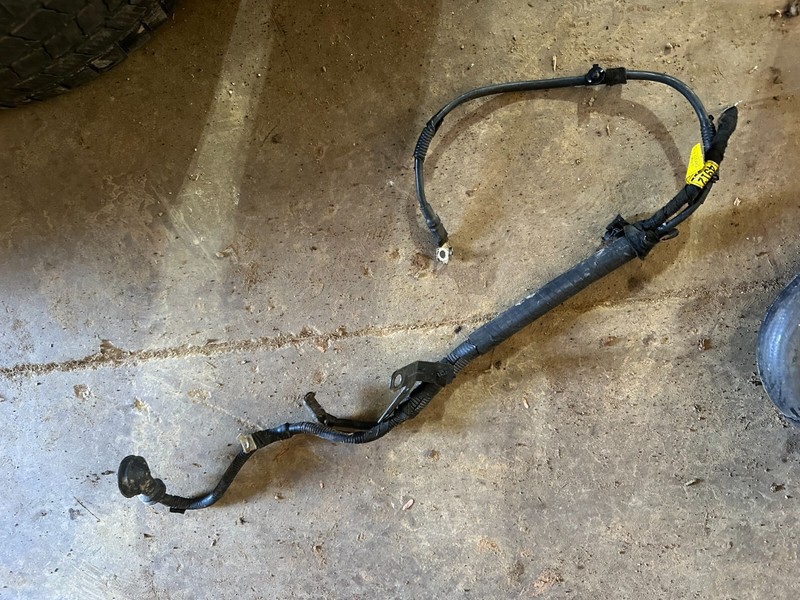 15-21 BUICK ENCORE & CHEVY TRAX OEM BATTERY TERMINAL WIRING HARNESS