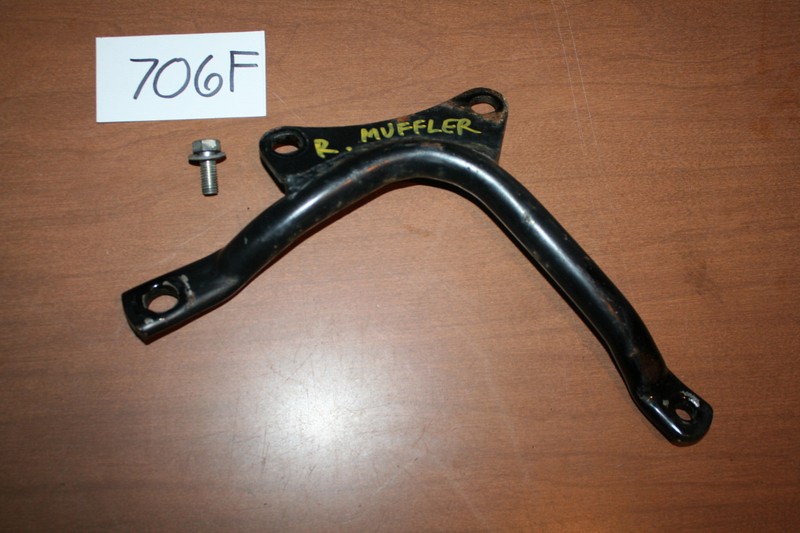 1980 Honda CM 200T Twinstar Exhaust Muffler Bracket Frame Right OEM 80 B