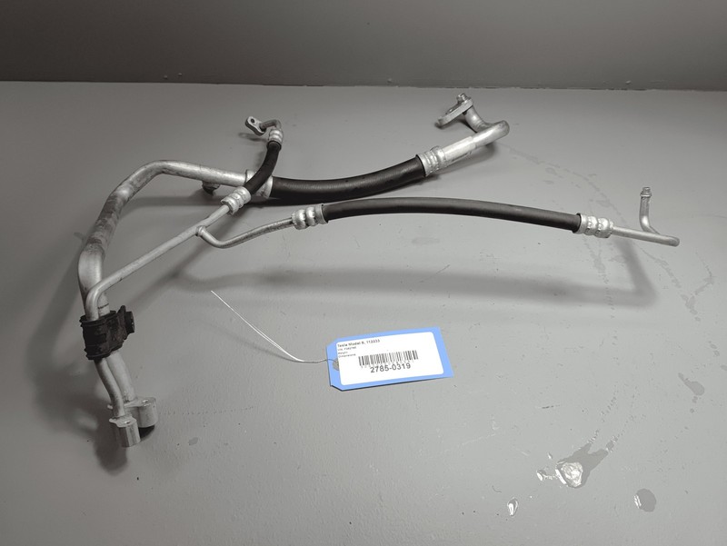 TESLA MODEL S 2017 - 2020 AC AIR CONDITIONING CHILLER HOSE TUBE PIPE OEM