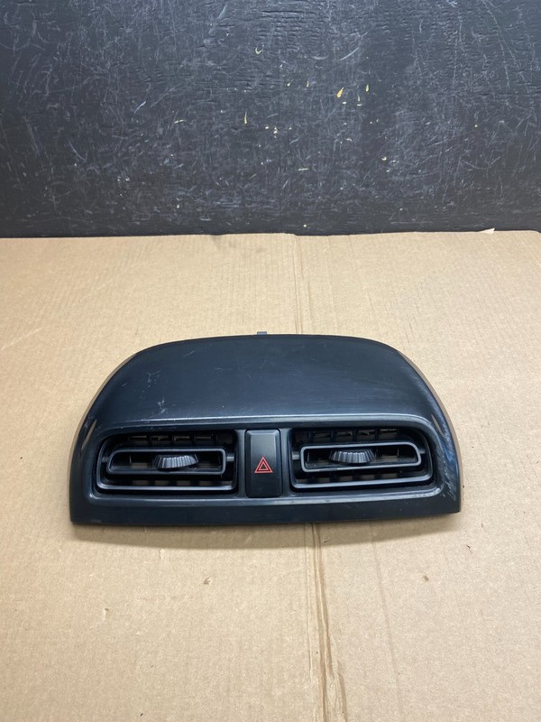 2014 to 2015 Mitsubishi Mirage Center Console Air Vent Hazard Switch ae4339 DG