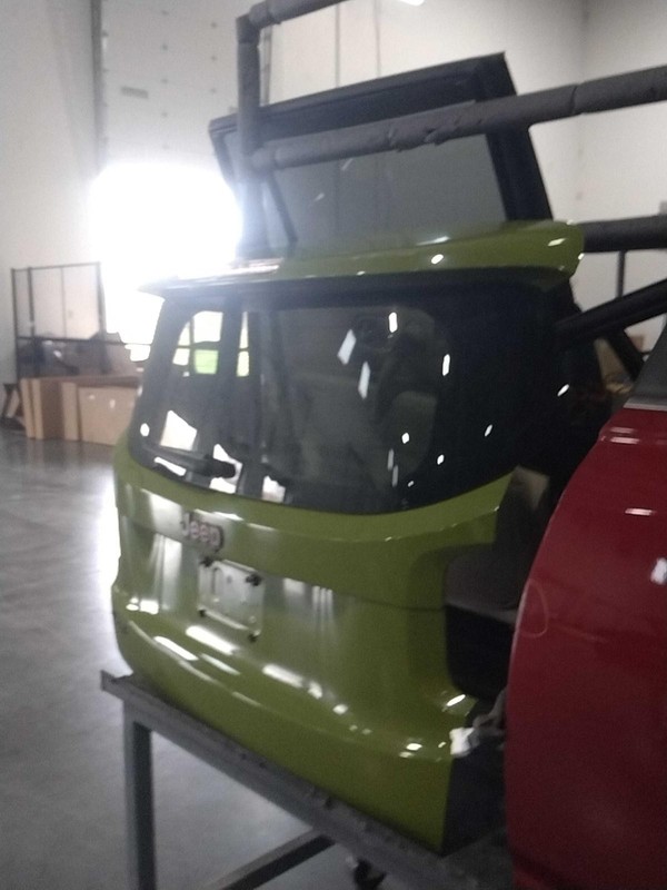 Used Deck Lid fits: 2016 Jeep Renegade wiper spoiler w/camera privacy tint glass
