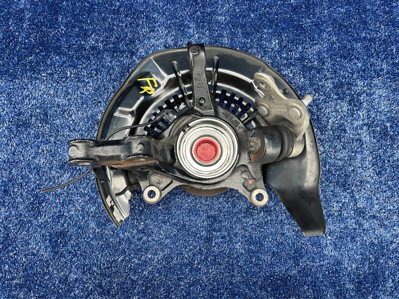 2013–2015 Lexus RX350 Front Right Wheel Hub with Dust Shield OEM