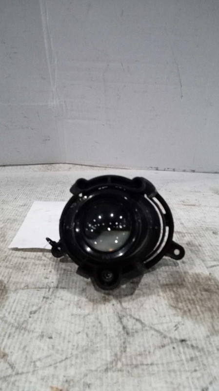 Used Driving Light fits: 2014 Buick Encore Fog-Driving bumper mounted Grade A