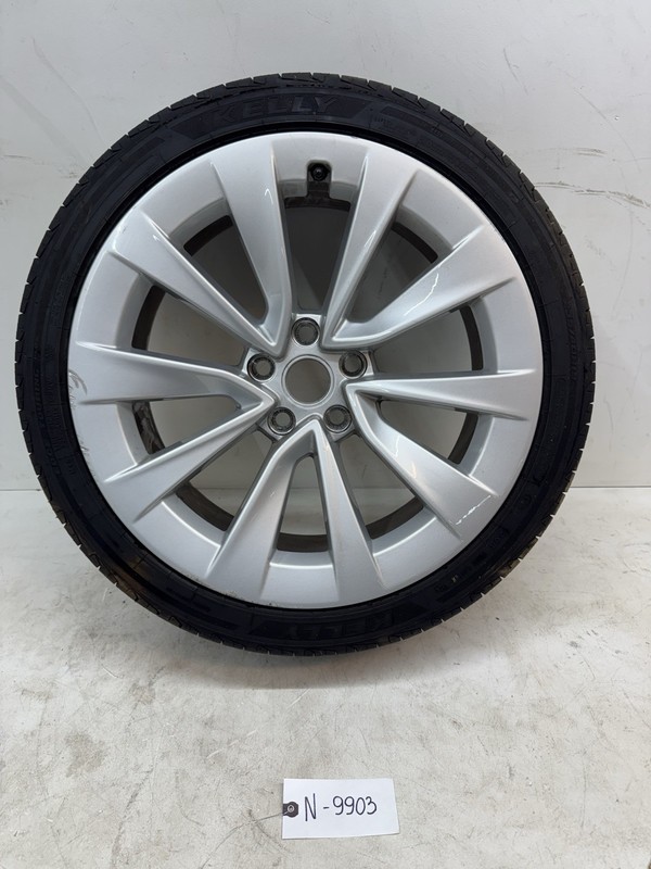TESLA MODEL 3 19" OEM FACTORY WHEEL RIM 1044264-00-A With KELLY 235/40R19 9903
