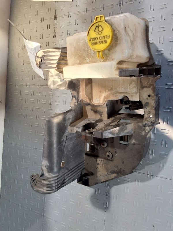 Wash Reservoir VIN W 6th Digit Jk Body LHD Fits 12-18 WRANGLER 3551344