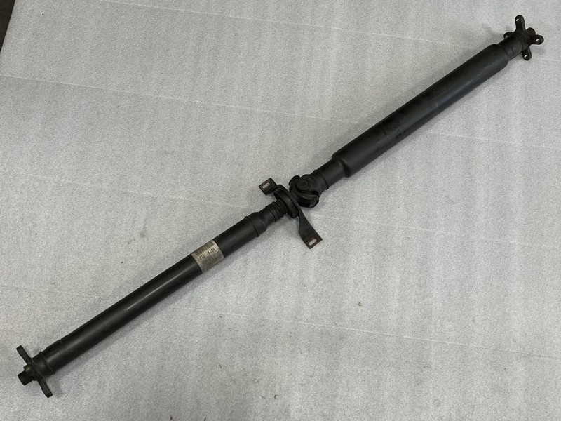 2003 2004 2005 2006 MERCEDES E55 W211 REAR DRIVE SHAFT LINE 2114104106
