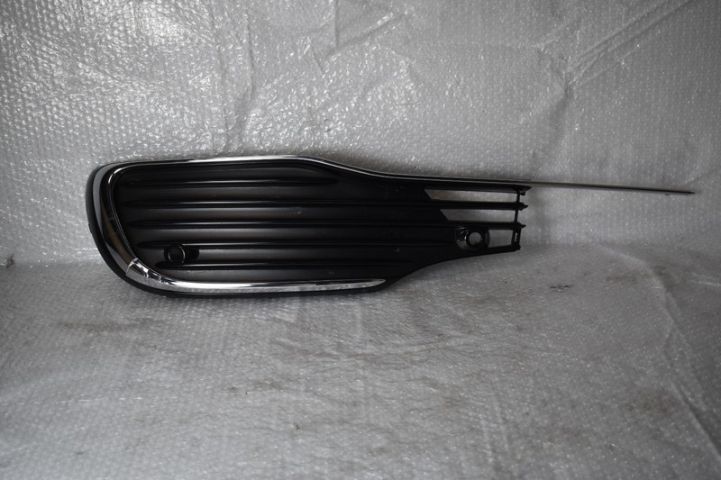 For Mercedes S Class W223 2021-2024 Right Side Front Bumper Grille Chrome Strip