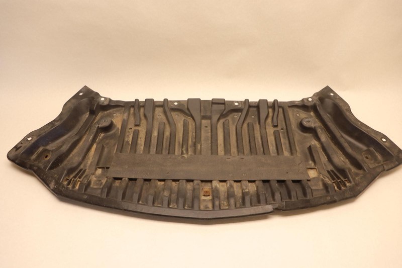 2010-2013 MERCEDES E-CLASS E350 W212 UNDER ENGINE SPLASH SHIELD GUARD OEM