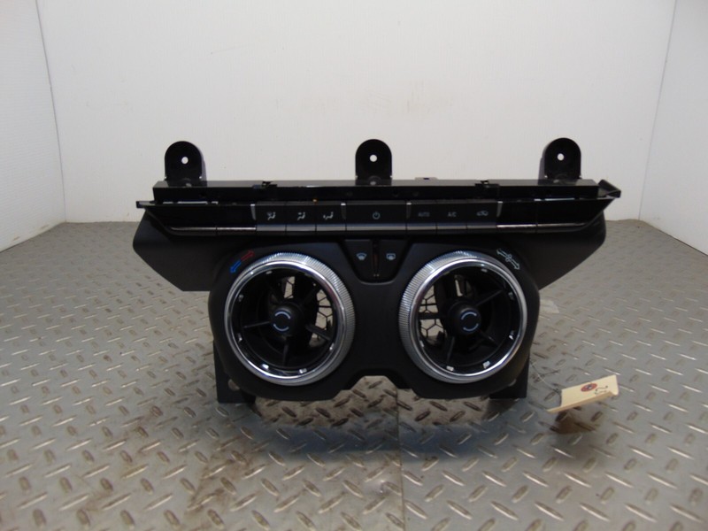 16 CHEVY CAMARO TEMPERATURE HVAC CLIMATE CONTROL PANEL 84015995