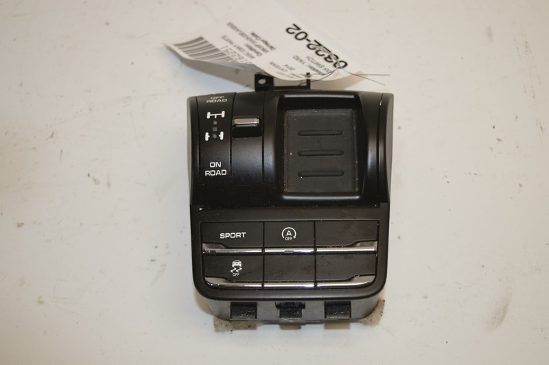 2011-2014 PORSCHE CAYENNE 3.6L 4WD OFF ROAD SPORT SUSPENSION TRACTION SWITCH OEM