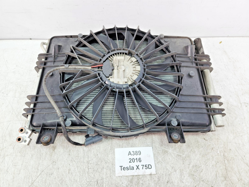 ✅ 16-20 OEM Tesla Model X Main Radiator Condenser Fan Motor Assembly SET