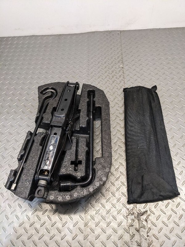 2011-2024 HONDA ODYSSEY EMERGENCY JACK TOOL KIT W/ FOAM HOLDER OEM 1149957