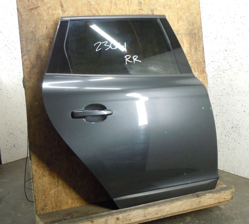 2009-2017 Volvo XC60 Rear Door Assembly Passenger Right OEM 492