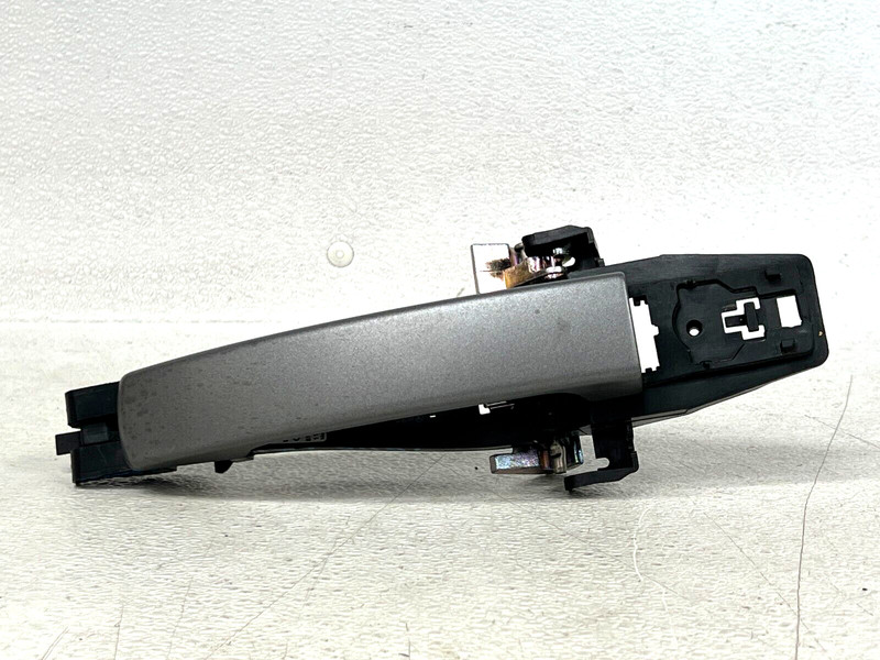 ⭐2006-2009 RANGE ROVER REAR LEFT DRIVERS SIDE EXTERIOR DOOR HANDLE OEM LOT2496