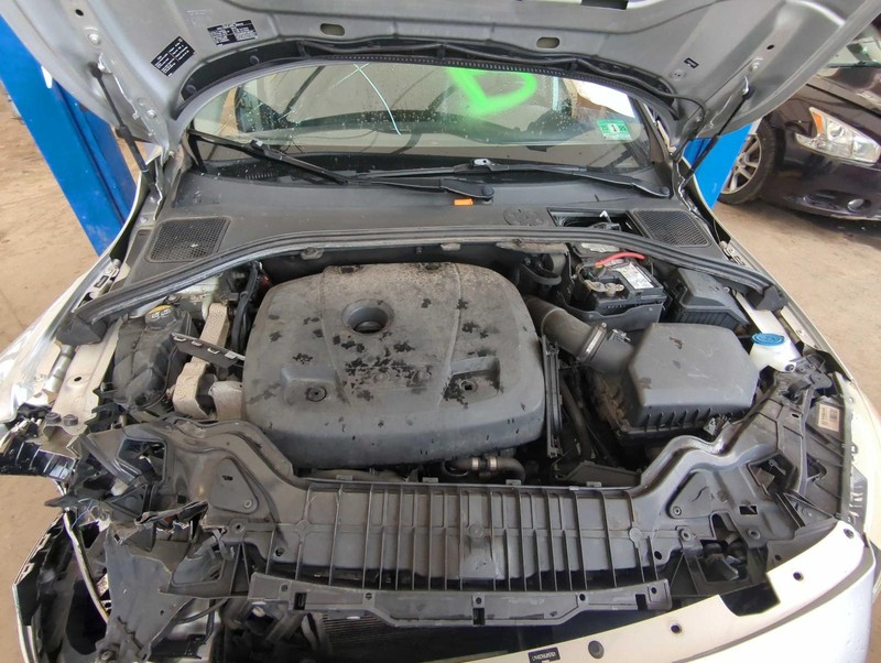 Used Automatic Transmission Assembly fits: 2018 Volvo S60 2.0L AT VIN 40 4th and