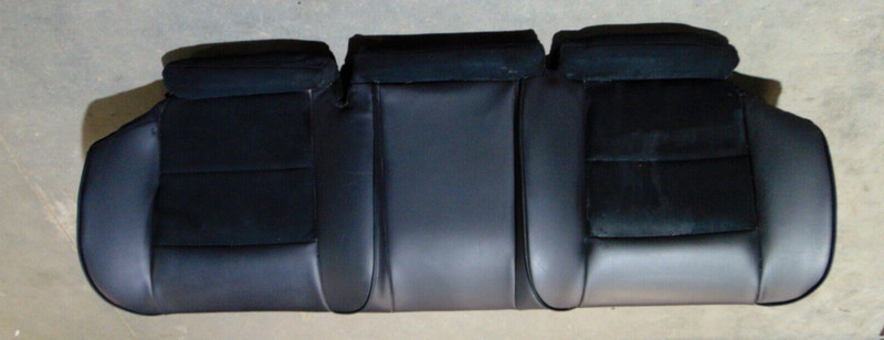 2005-2010 Jeep Grand Cherokee Rear seat bottom lower base cushion Black leather