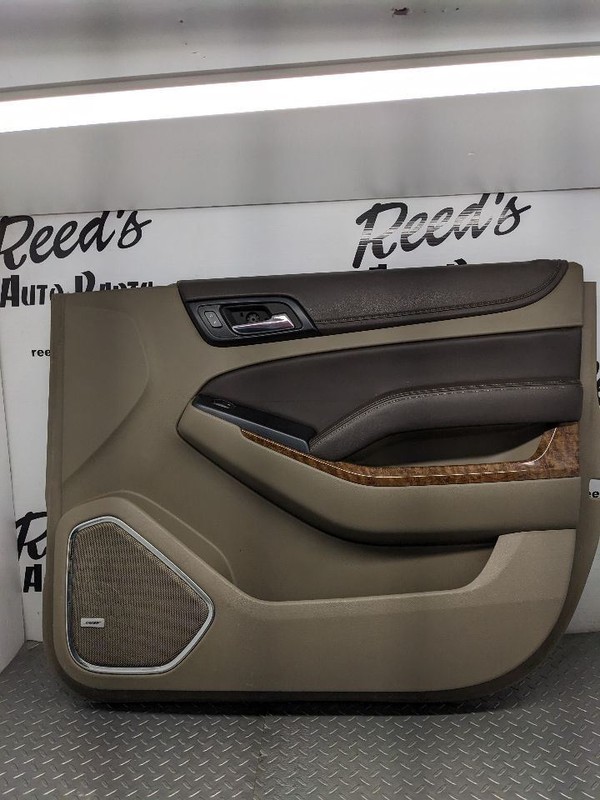 2015-2018 Tahoe Right Passenger Front Door Trim Panel Brown Woodgrain1145274