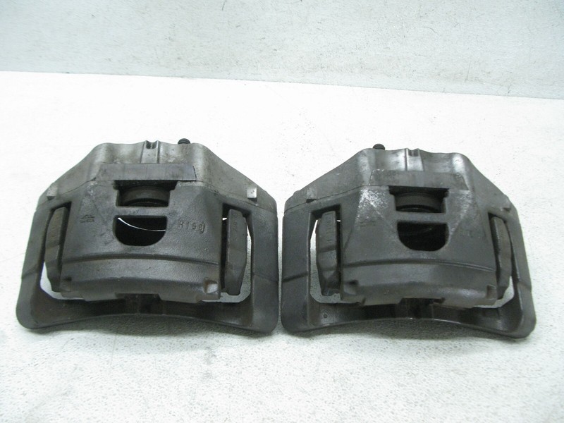 05-11 AUDI B7 A4 QUATTRO FRONT LEFT & RIGHT ABS DISC BRAKE CALIPER SET 090722
