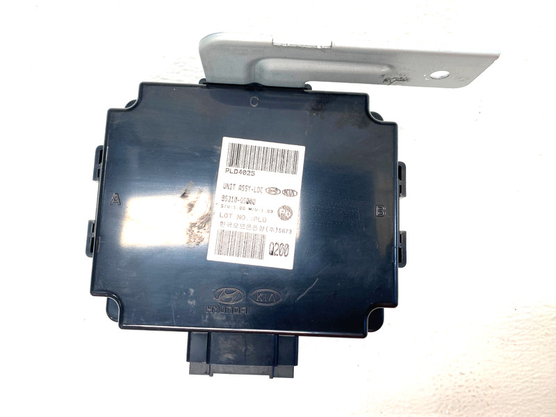 21-23 KIA SELTOS POWER INVERTOR CONVERTER MODULE UNIT OEM #A0.22