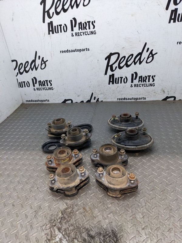 2022-2023 SIERRA 2500 6.6L DIESEL CREW CAB BODY FRAME MOUNT CUSHION COMPL1180016