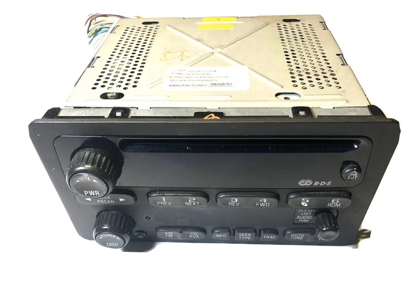 OEM Chevy Cavalier 2001 Radio AM FM CD Player w Aux iPod MP3 Input RDS 10335223