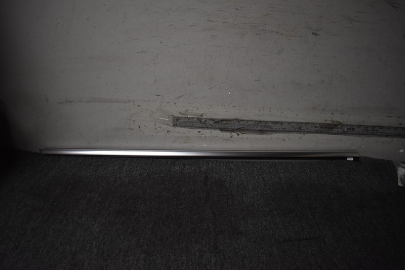 2011-2018 VOLKSWAGEN JETTA S BELT WEATHER STRIP FACTORY OEM